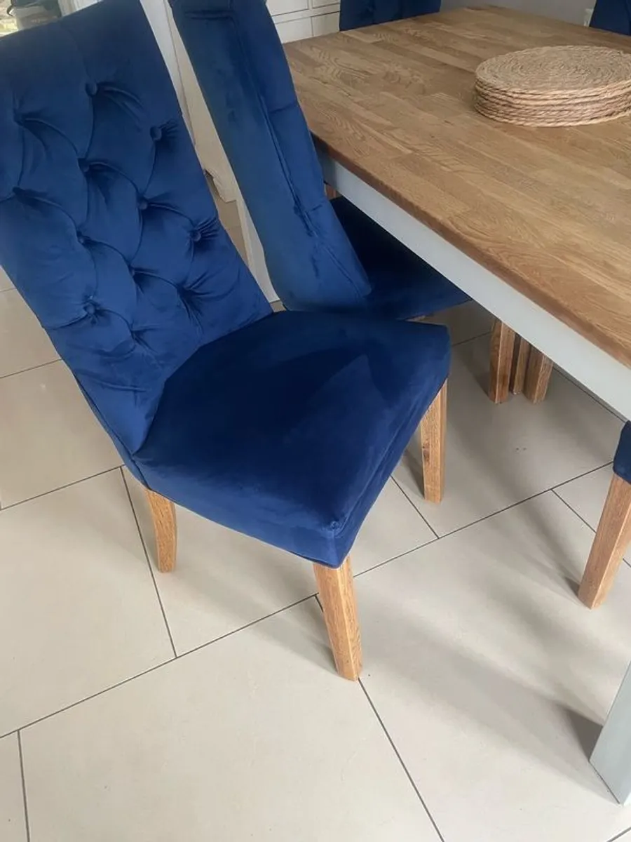 6 Dining Chairs - Image 4