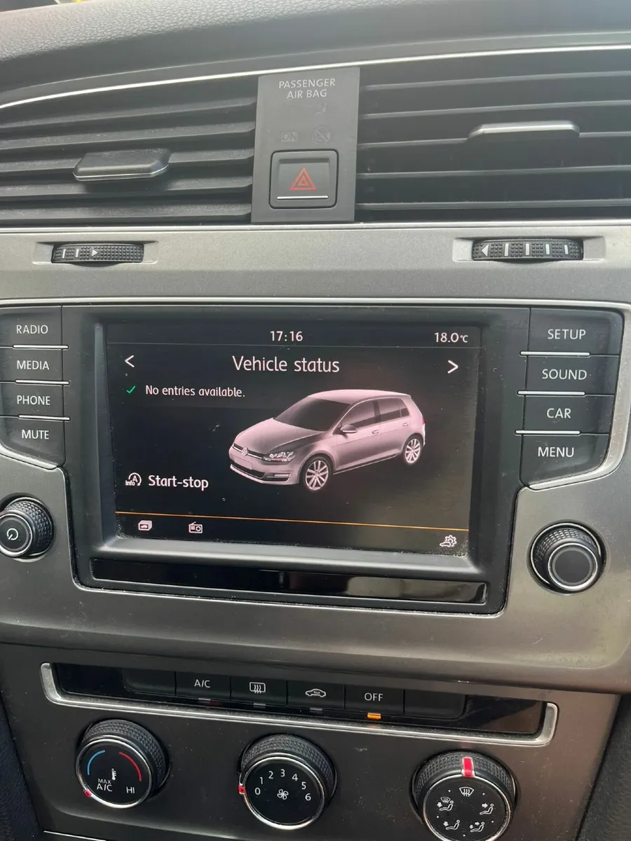 Volkswagen Golf 2016 - Image 2