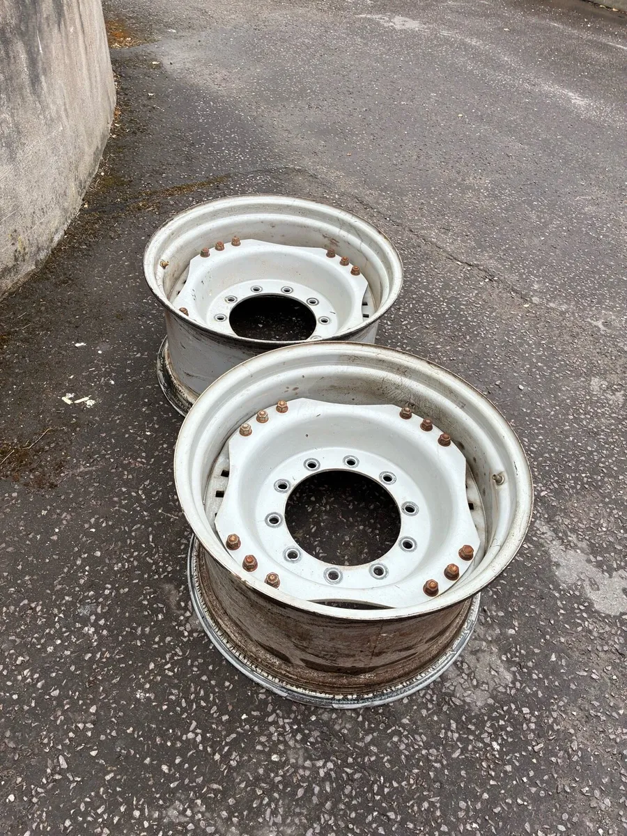 MF 7718 rims - Image 1
