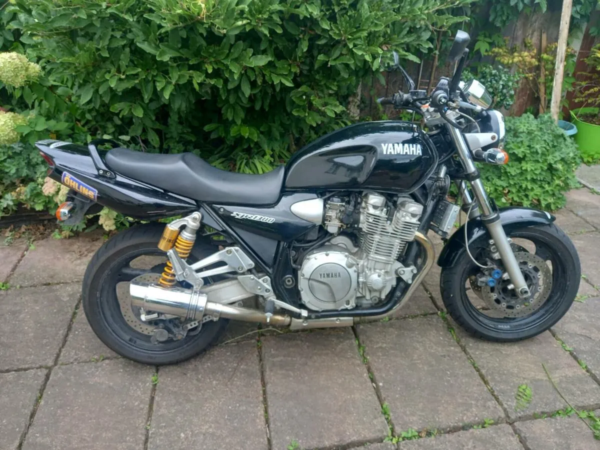Yamaha XJR 1300 - Image 1