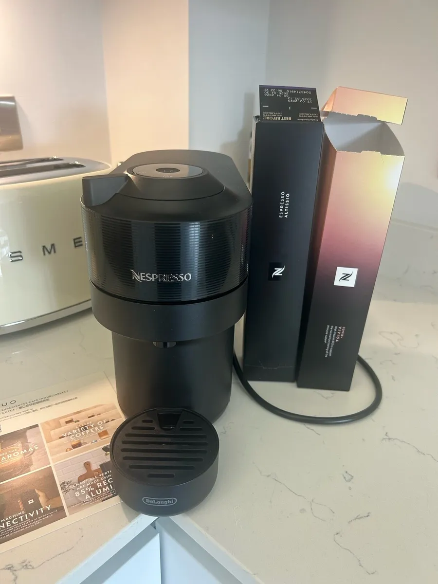 Nespresso Verturo Next Coffee Machine (De’Longhi) - Image 4