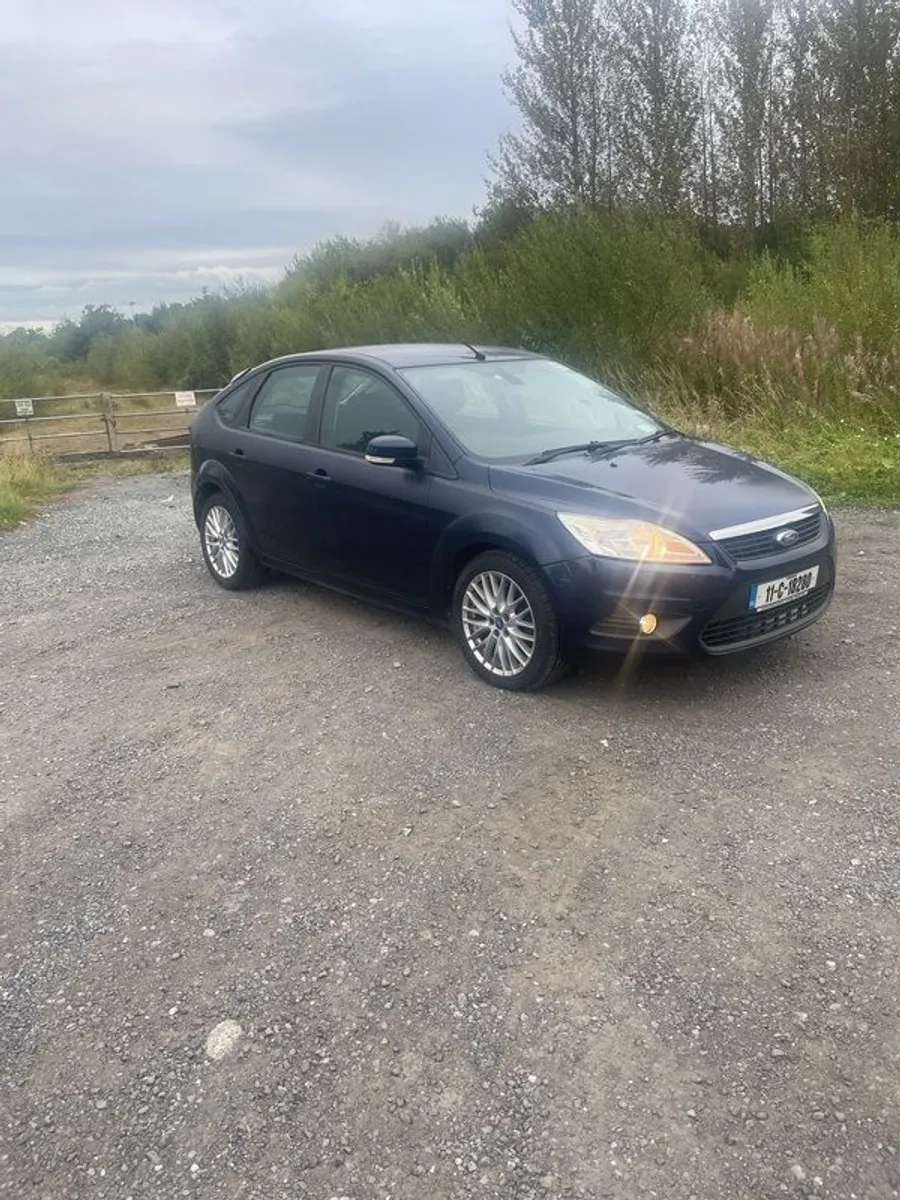 2011 Ford Focus - Image 2