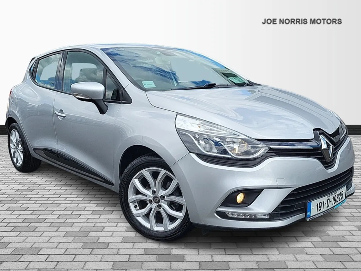 Renault Clio IV DYNAMIQUE NAV TCE 90 M 4DR - Image 1