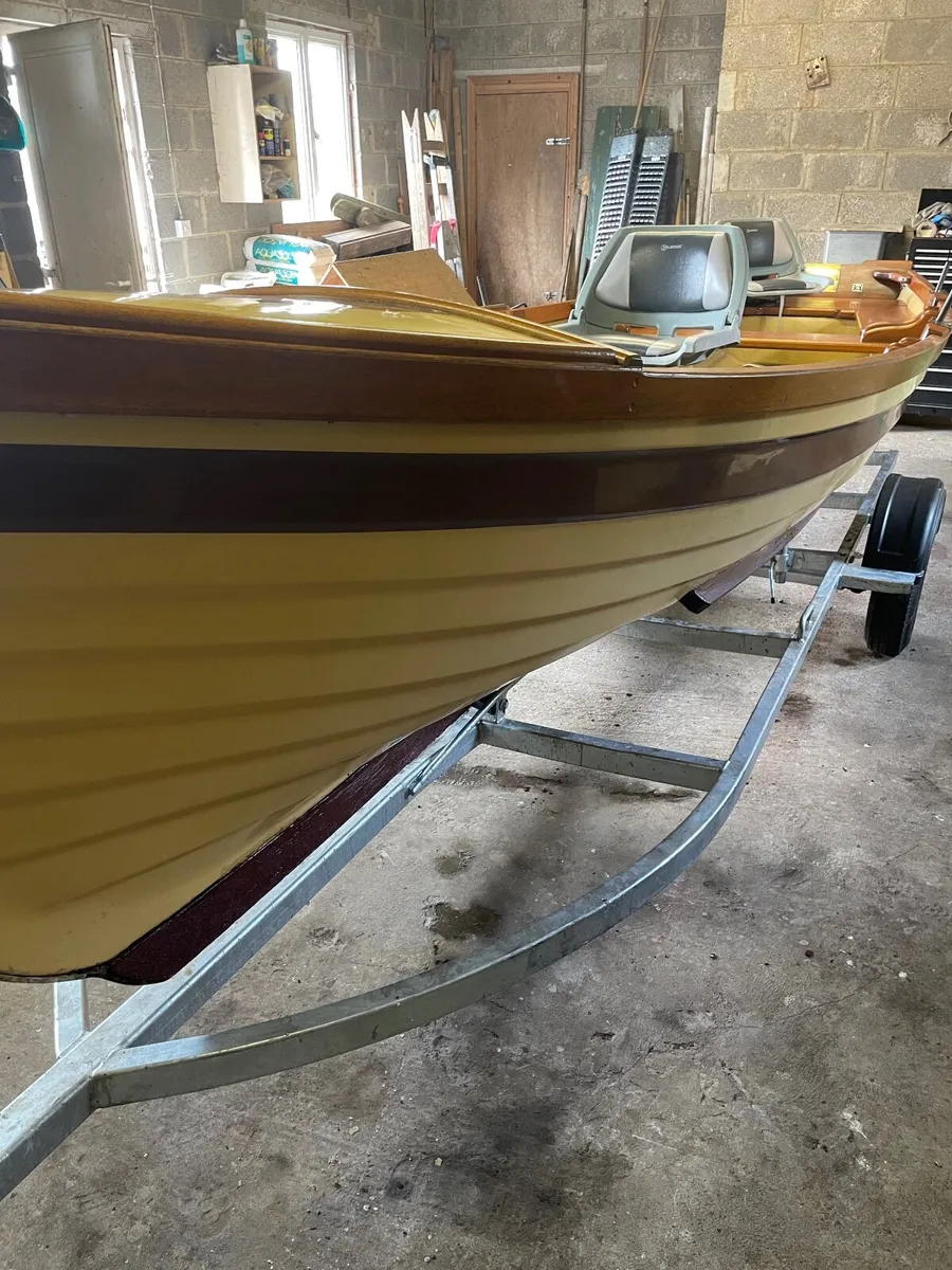 19ft sheelin boat - Image 4