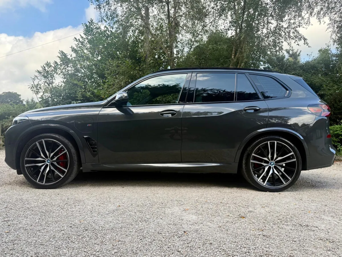 BMW X5 50E M SPORT PRO *Comfort Pack…Tech Pack…Sky - Image 2
