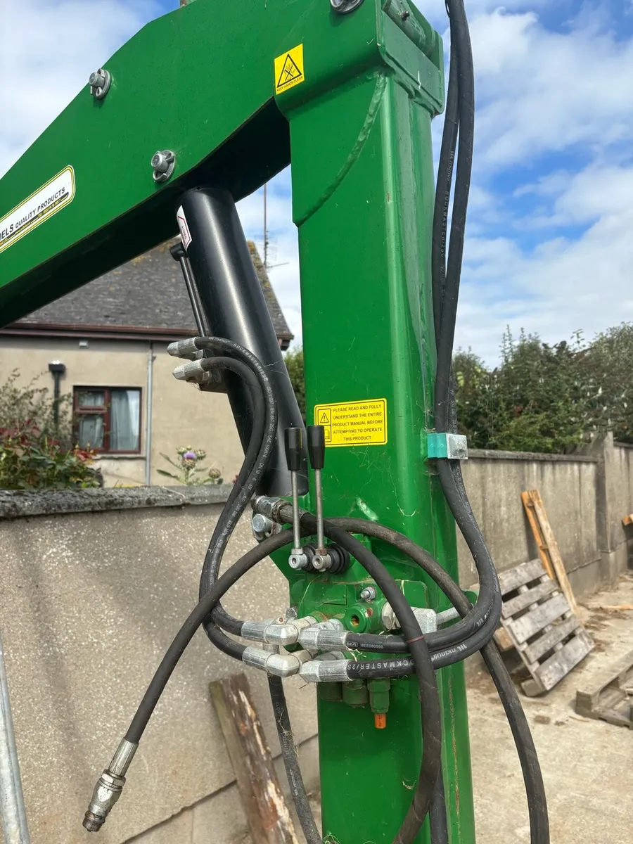 Cashel crane - Image 1