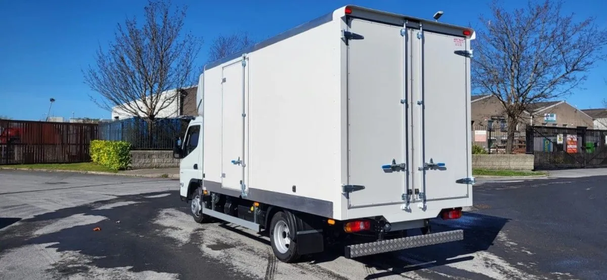 Mitsubishi Canter 3c13 Box Body - Image 4