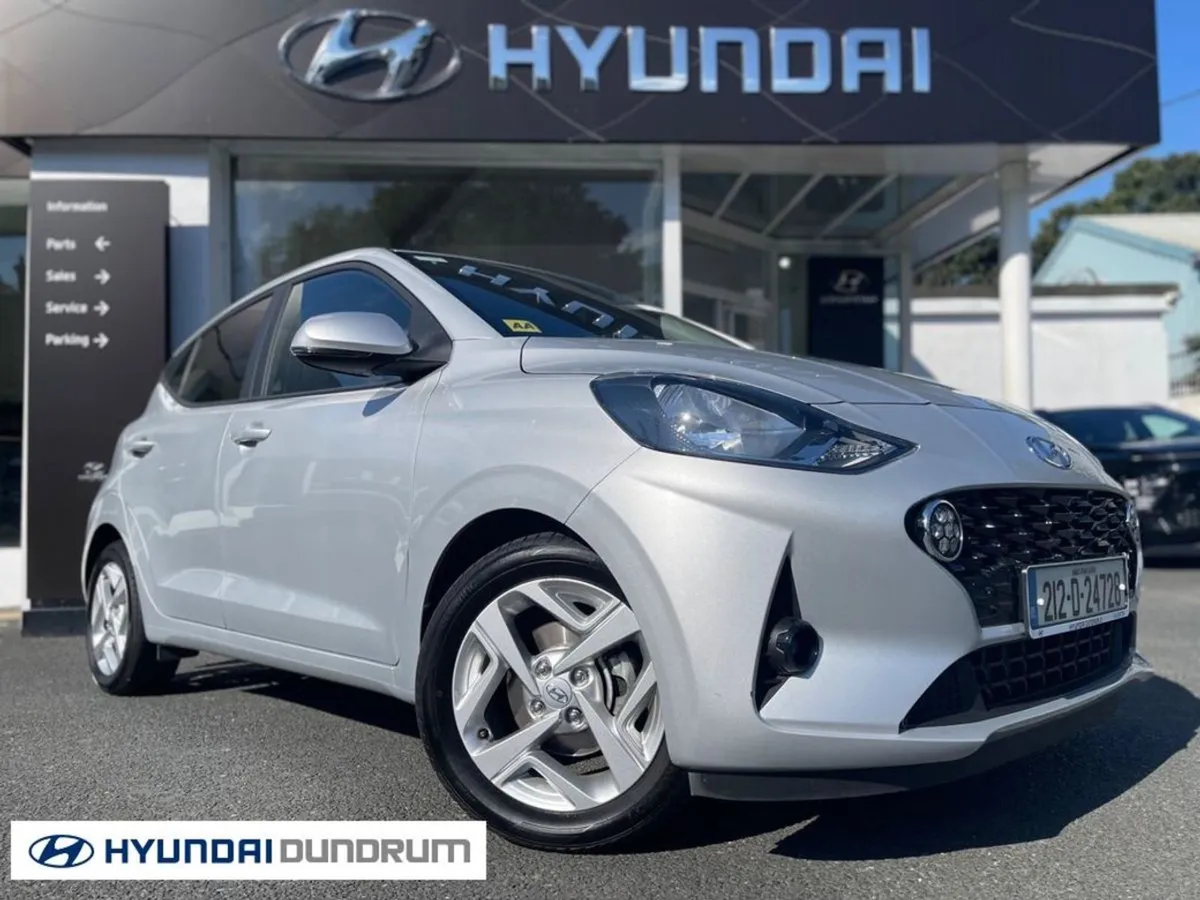 Hyundai i10 Deluxe Plus 5DR - Image 1