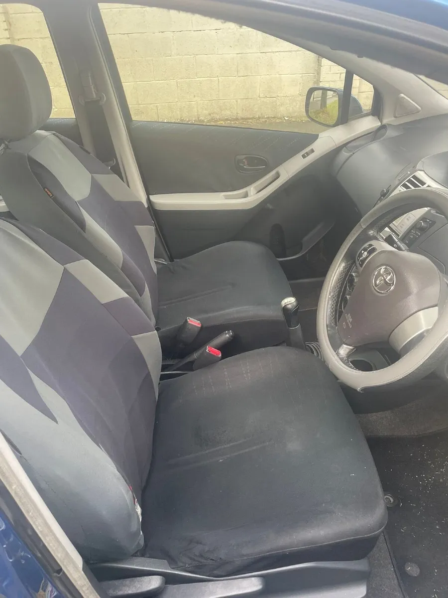 Toyota Yaris 2006 - Image 3
