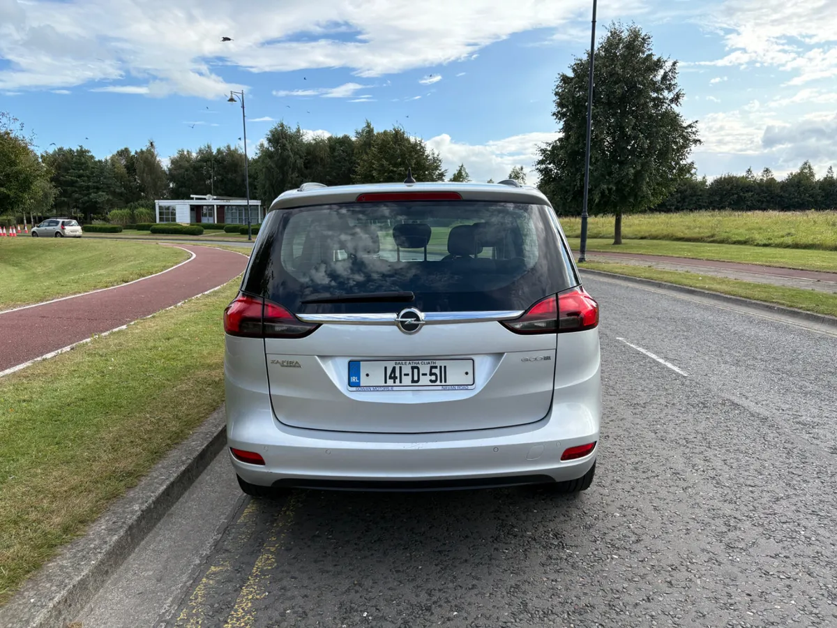 Opel Zafira 2014, Immaculate condition - Image 4