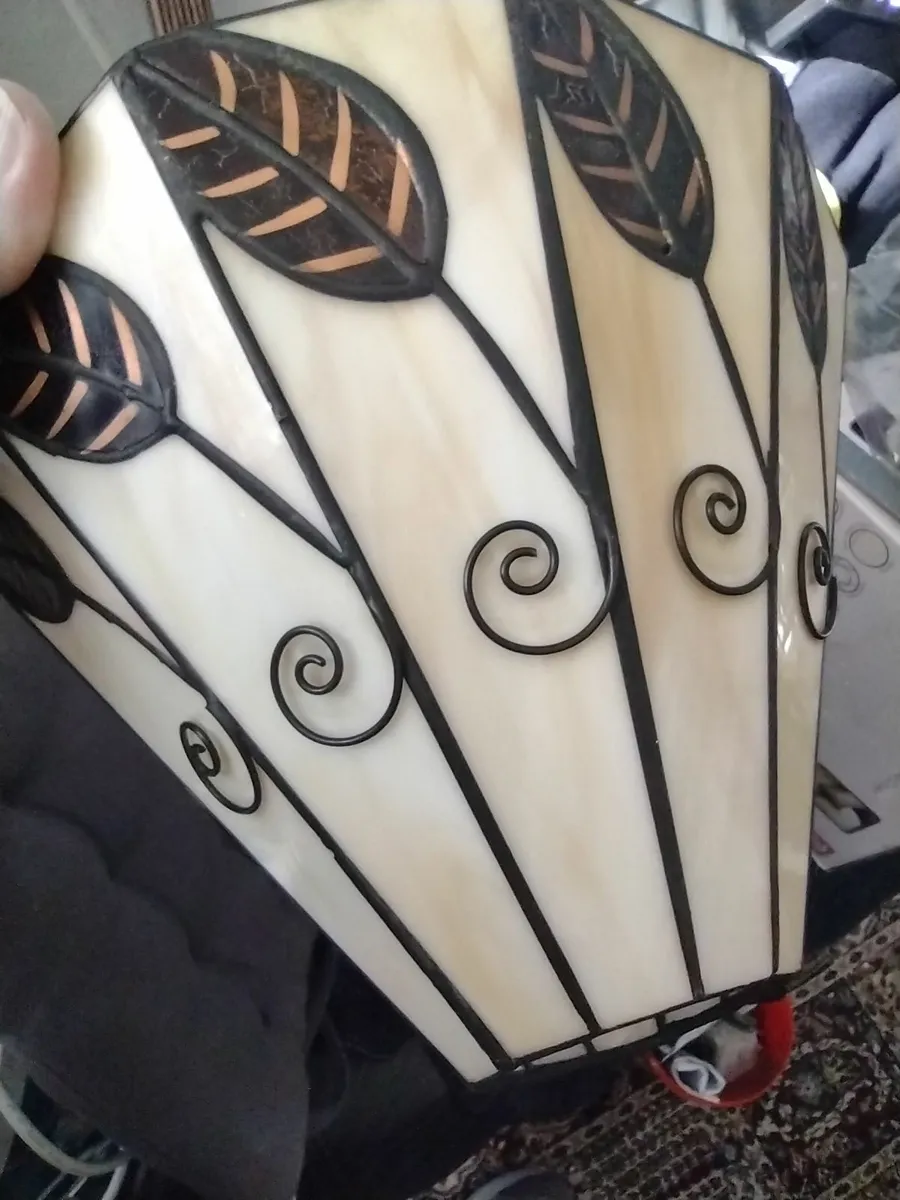 Heavy Tiffany lamp/ceiling shade - Image 3