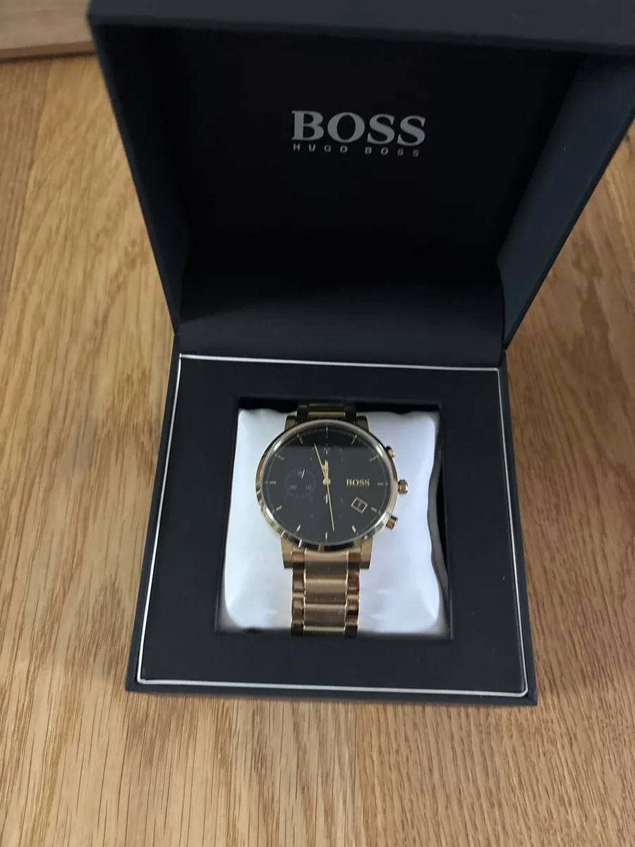 Hugo boss watch - Image 1