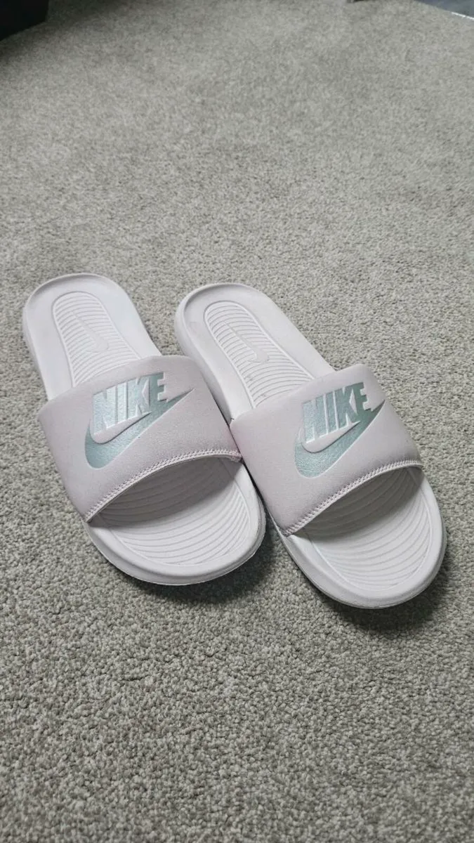Sliders - Image 2