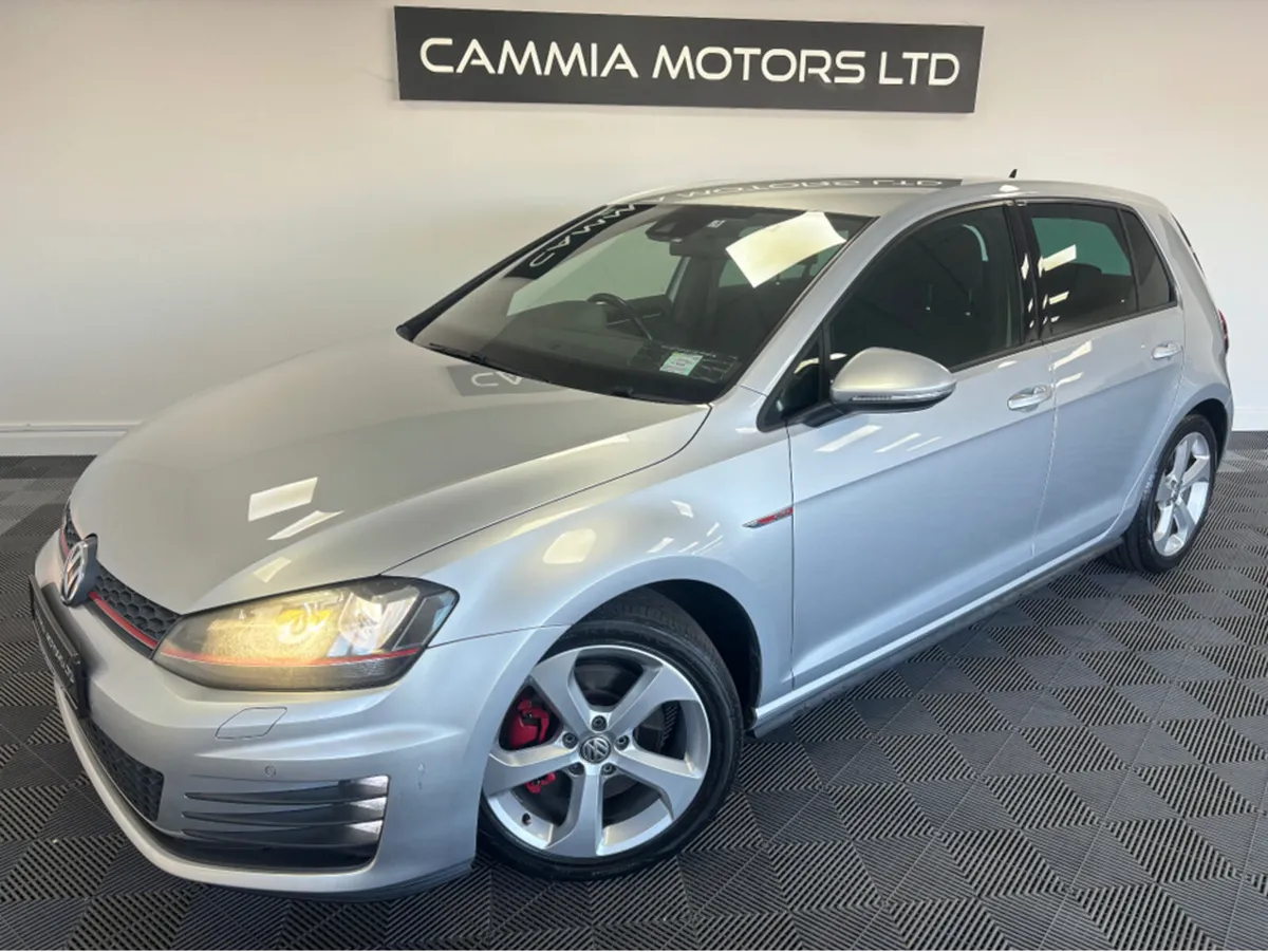 Volkswagen Golf VOLKSWAGEN GOLF GTI DSG 230BHP 5 D - Image 3