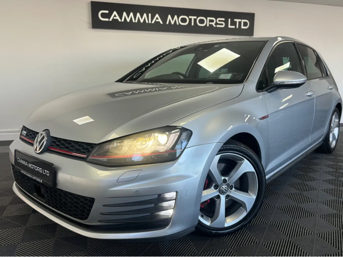 Volkswagen Golf VOLKSWAGEN GOLF GTI DSG 230BHP 5 D - Image 4