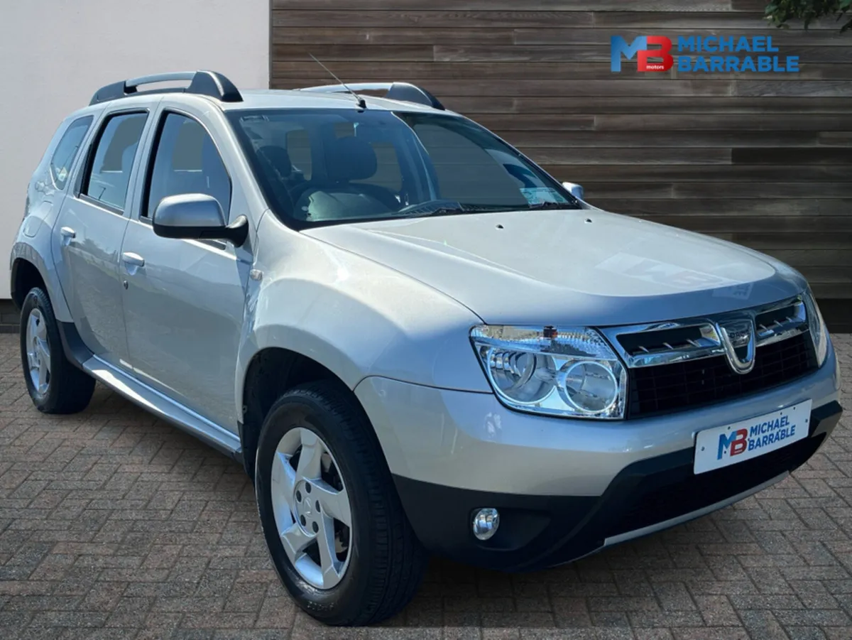 Dacia Duster SIGNATURE 1.5 DCI 110 4 4DR - Image 1