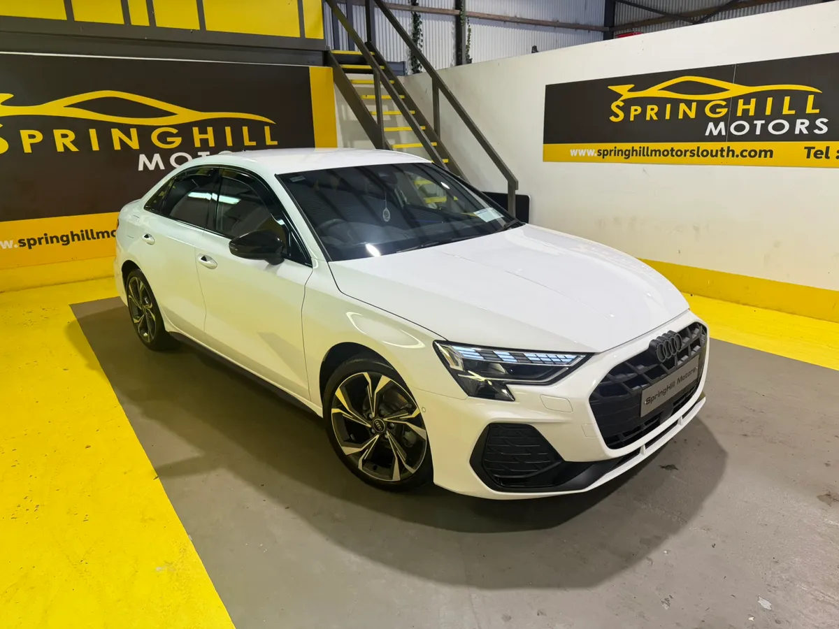 2025 Audi A3 2.0 TDI 35 S-Line Black Edition 115PS - Image 2