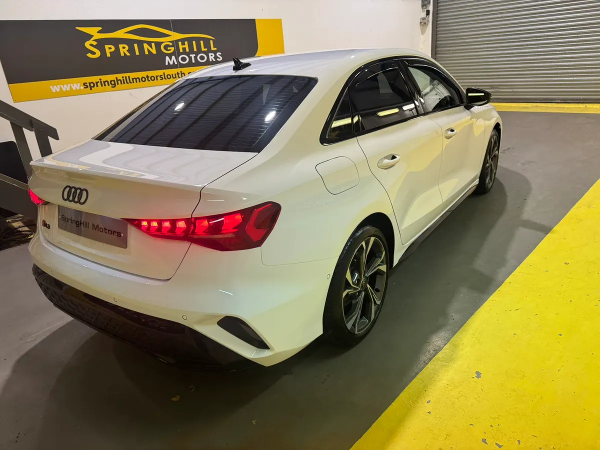 2025 Audi A3 2.0 TDI 35 S-Line Black Edition 115PS - Image 3