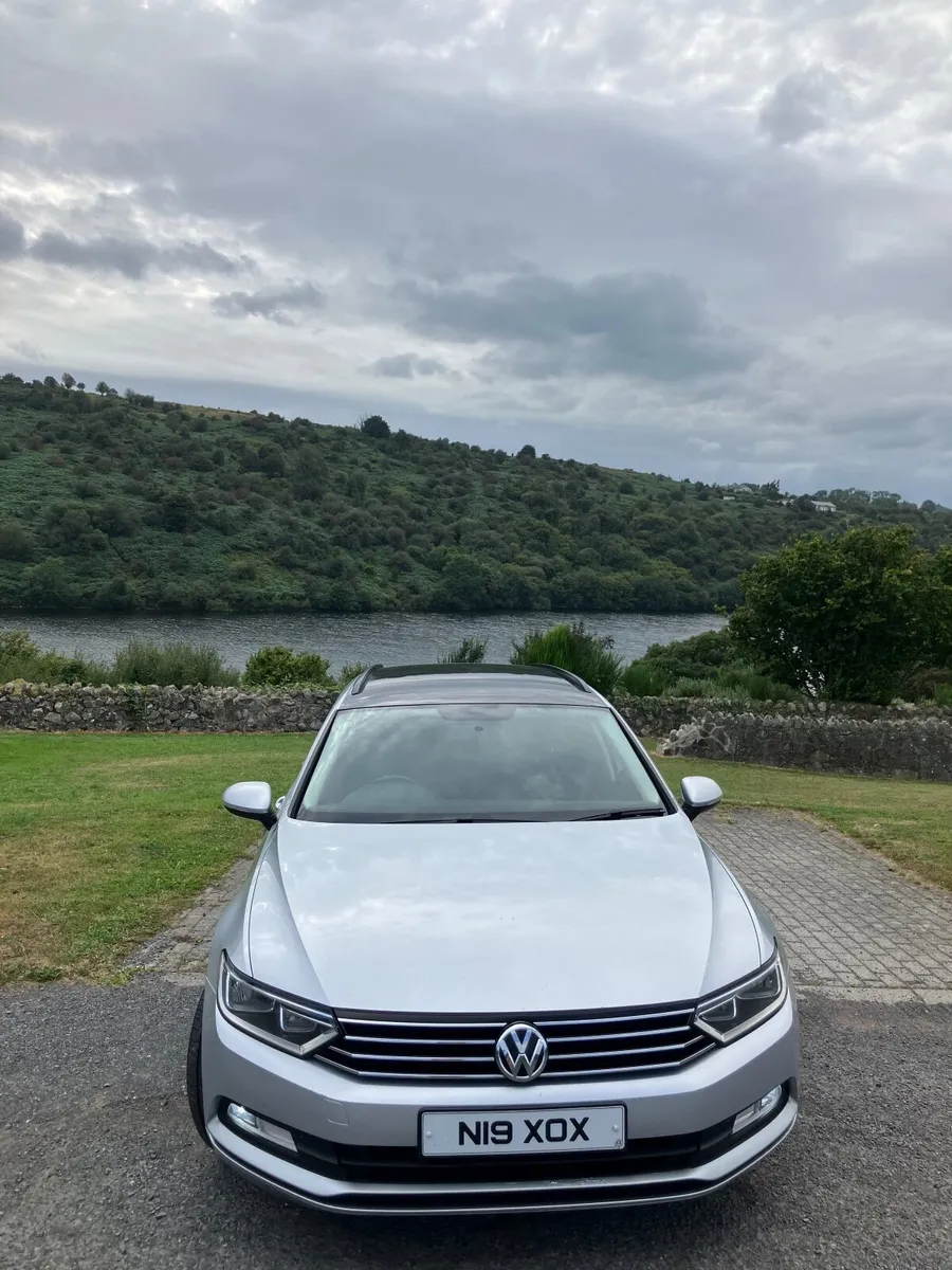 Volkswagen Passat 2016 - Image 3