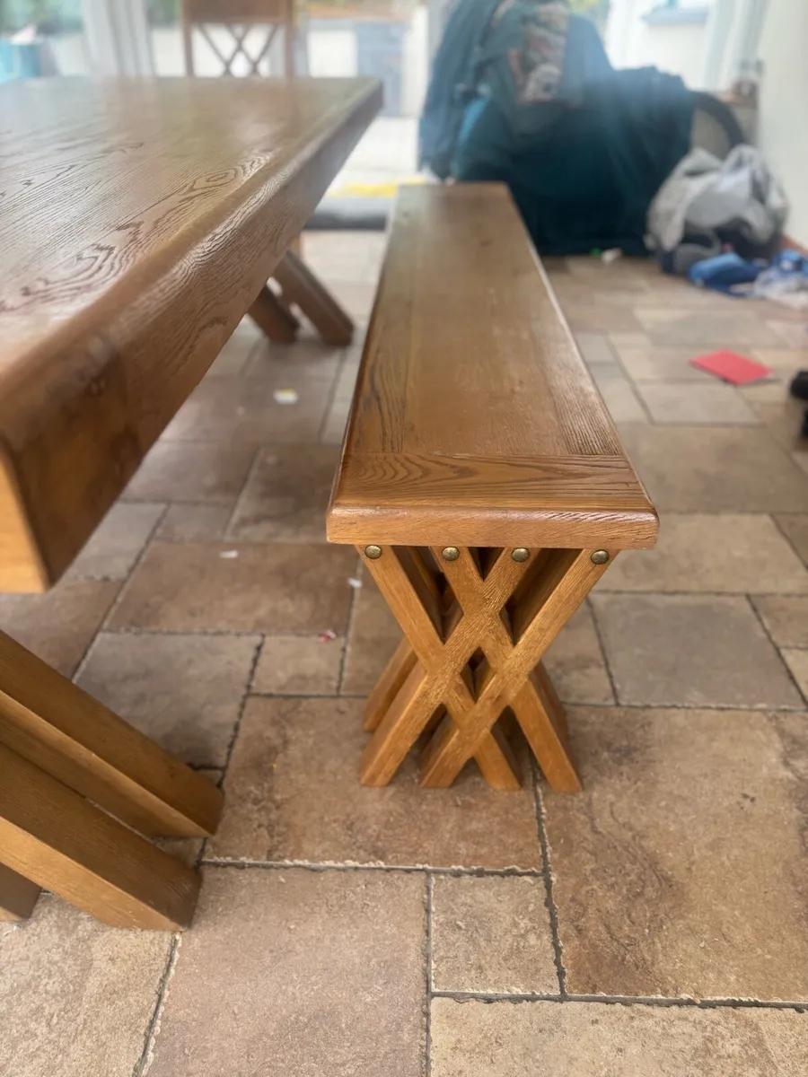 Table and chairs - sits 10 people - Image 2