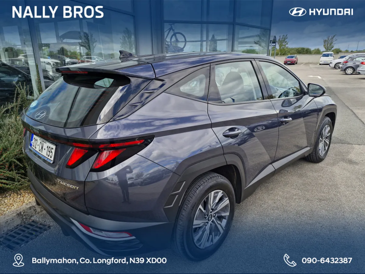 Hyundai Tucson IX35 COMFORT PLUS 5DR - Image 3