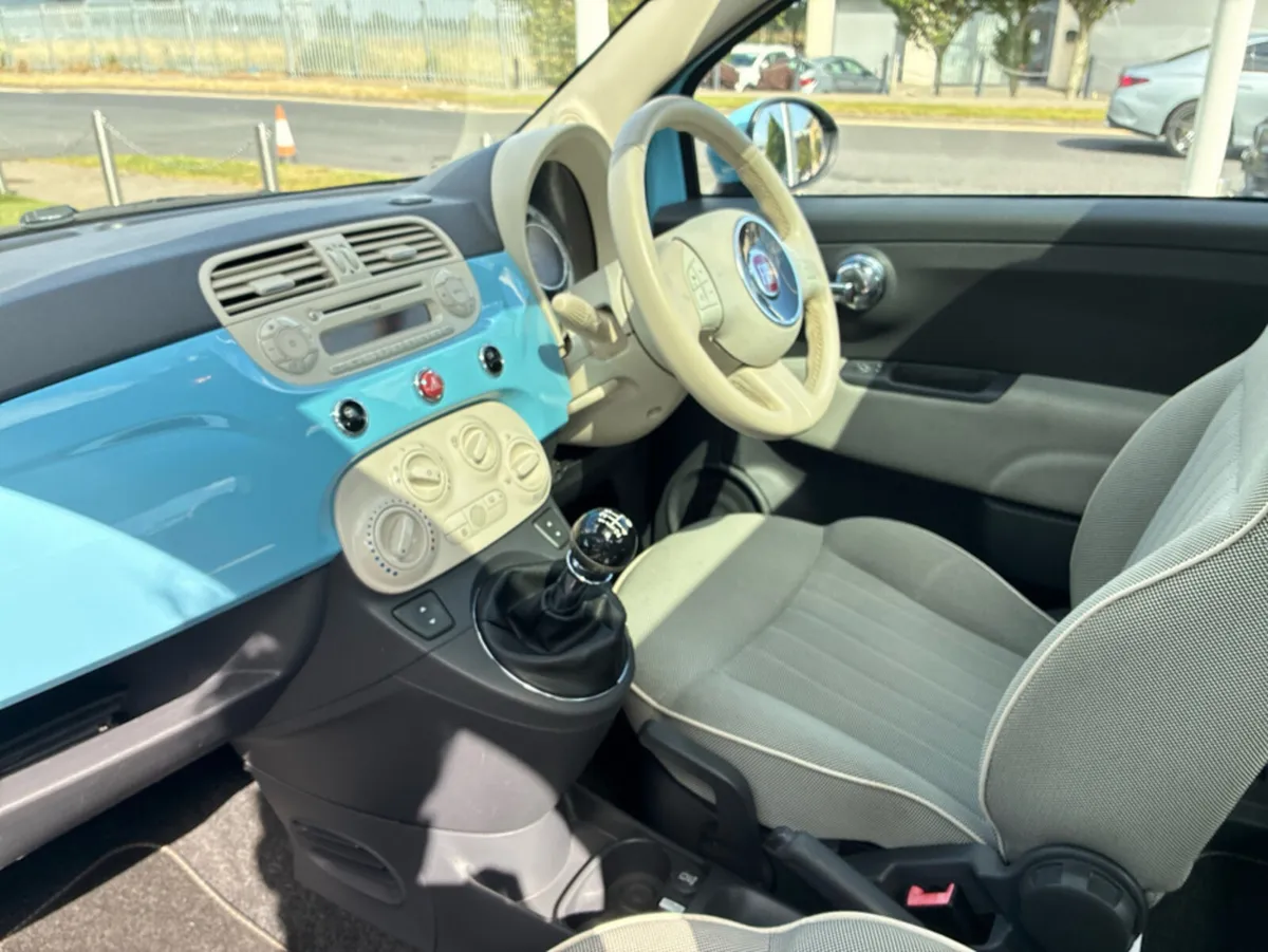 Fiat 500 1.2 LOUNGE 69BHP 3DR *Panoramic Sunroof* - Image 3