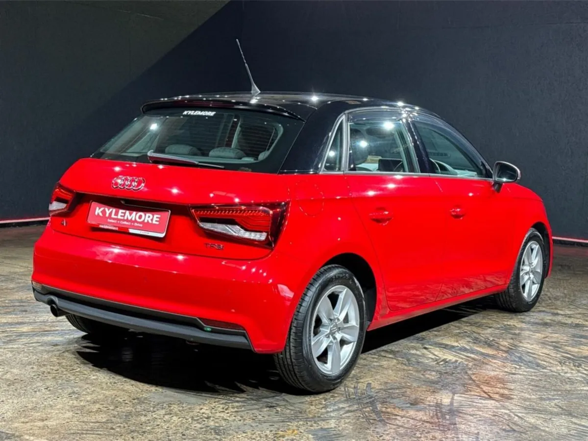 Audi A1 1.0 TFSI AUTOMATIC - TWO/TONE - REVERSE CA - Image 4