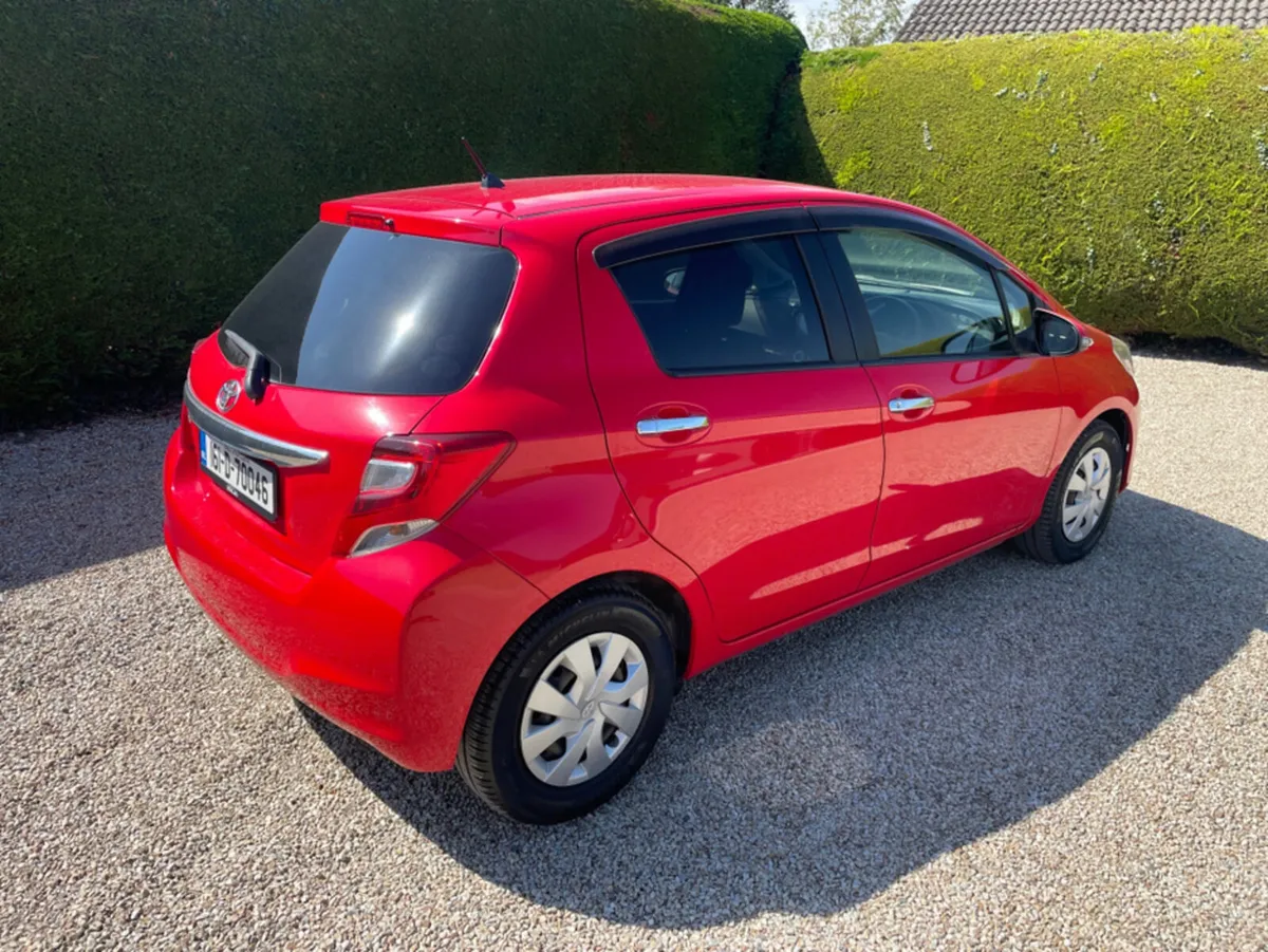 Toyota Vitz NSP130 5DR AUTO - Image 2