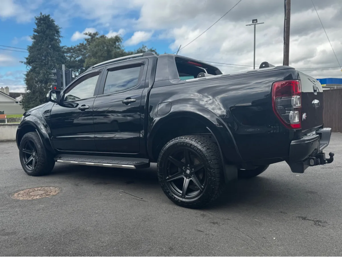 Ford Ranger WILDTRAK DOUBLE CAB 2.0L 213PS - Image 2