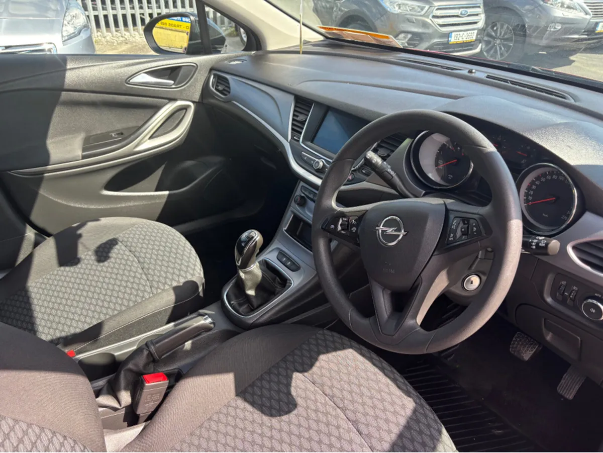 Opel Astra MY21-SC-1.2 110PS-PET-6S 110PS-PET-6SP - Image 4