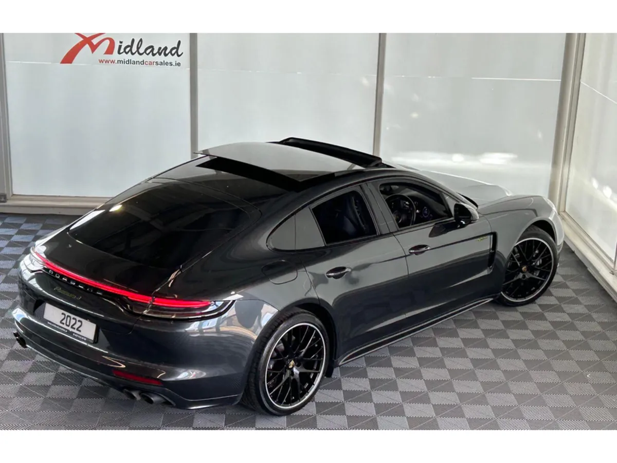 Porsche Panamera 4 PLATINUM EDITION PDK*PAN ROOF* - Image 4