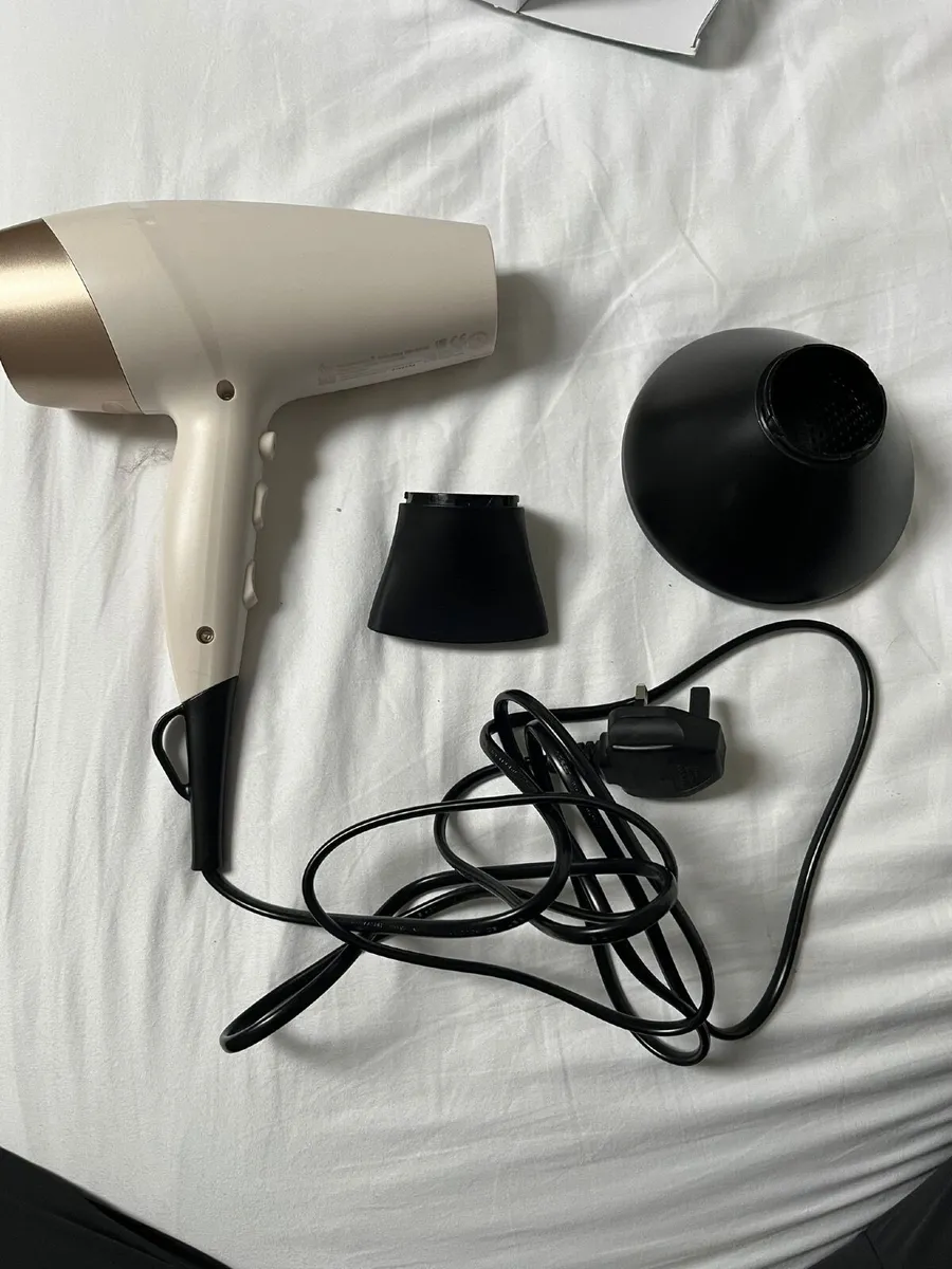 Remington Shea Soft Hair Dryer - Image 2