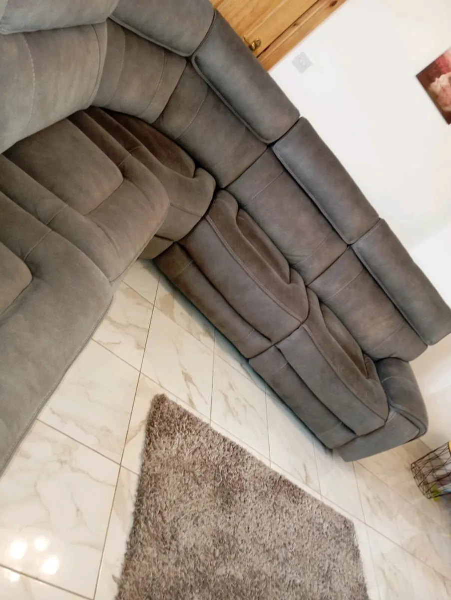 Verona left right corner recliner corner unit - Image 3