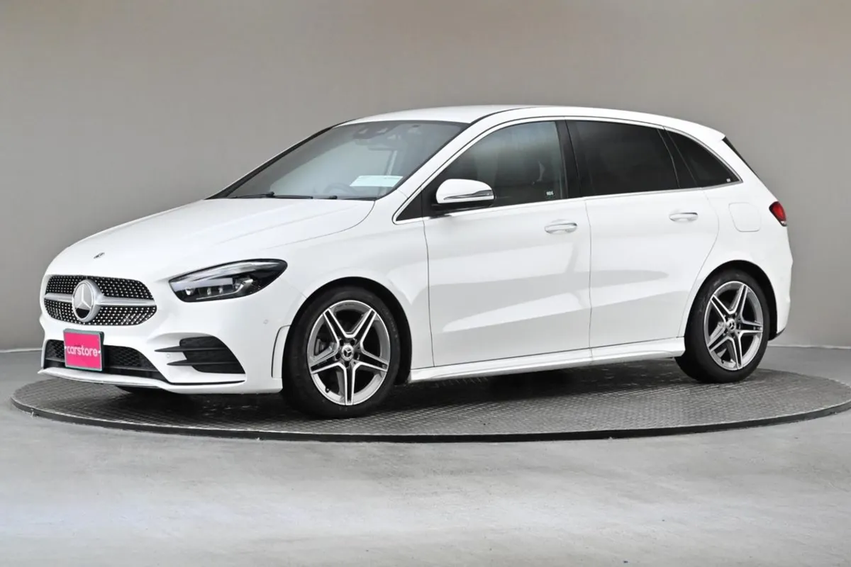 Mercedes-Benz B-Class B180 1.3 AMG Line Edition ( - Image 4