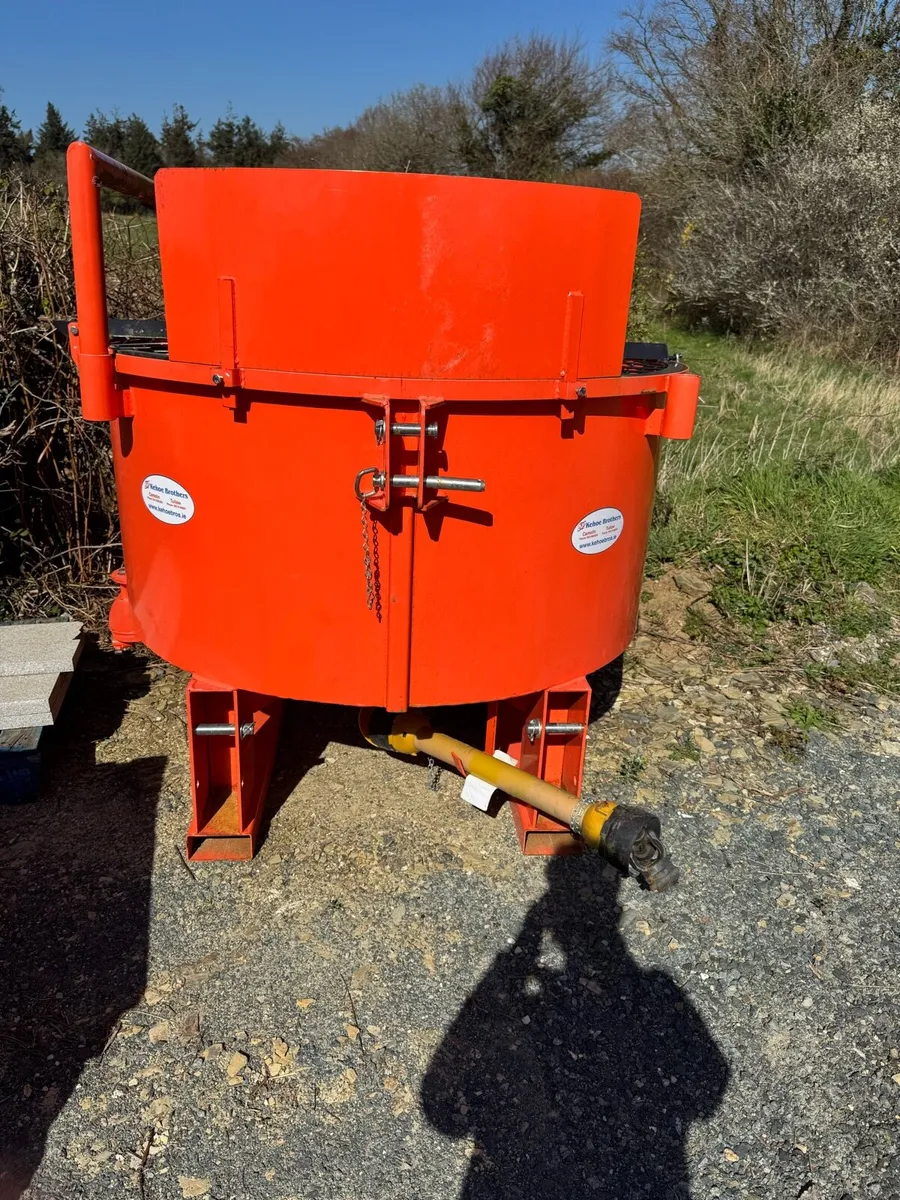 Pan mixer - Image 1