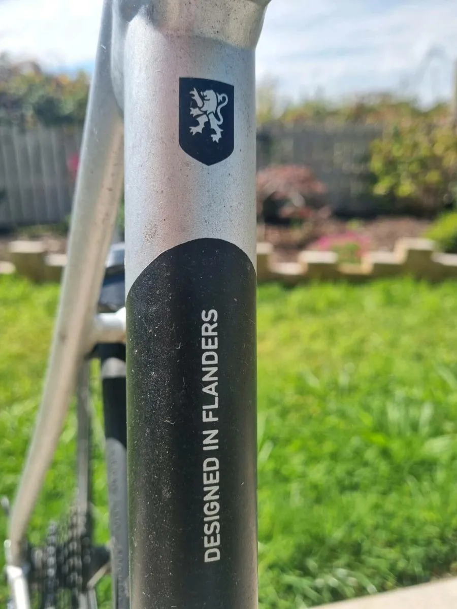 Road bike - Image 3