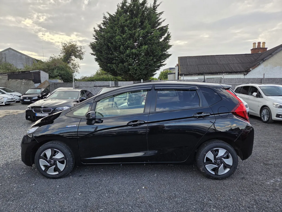 Honda Fit 1.5L Hybrid| Half leather seats - Image 4