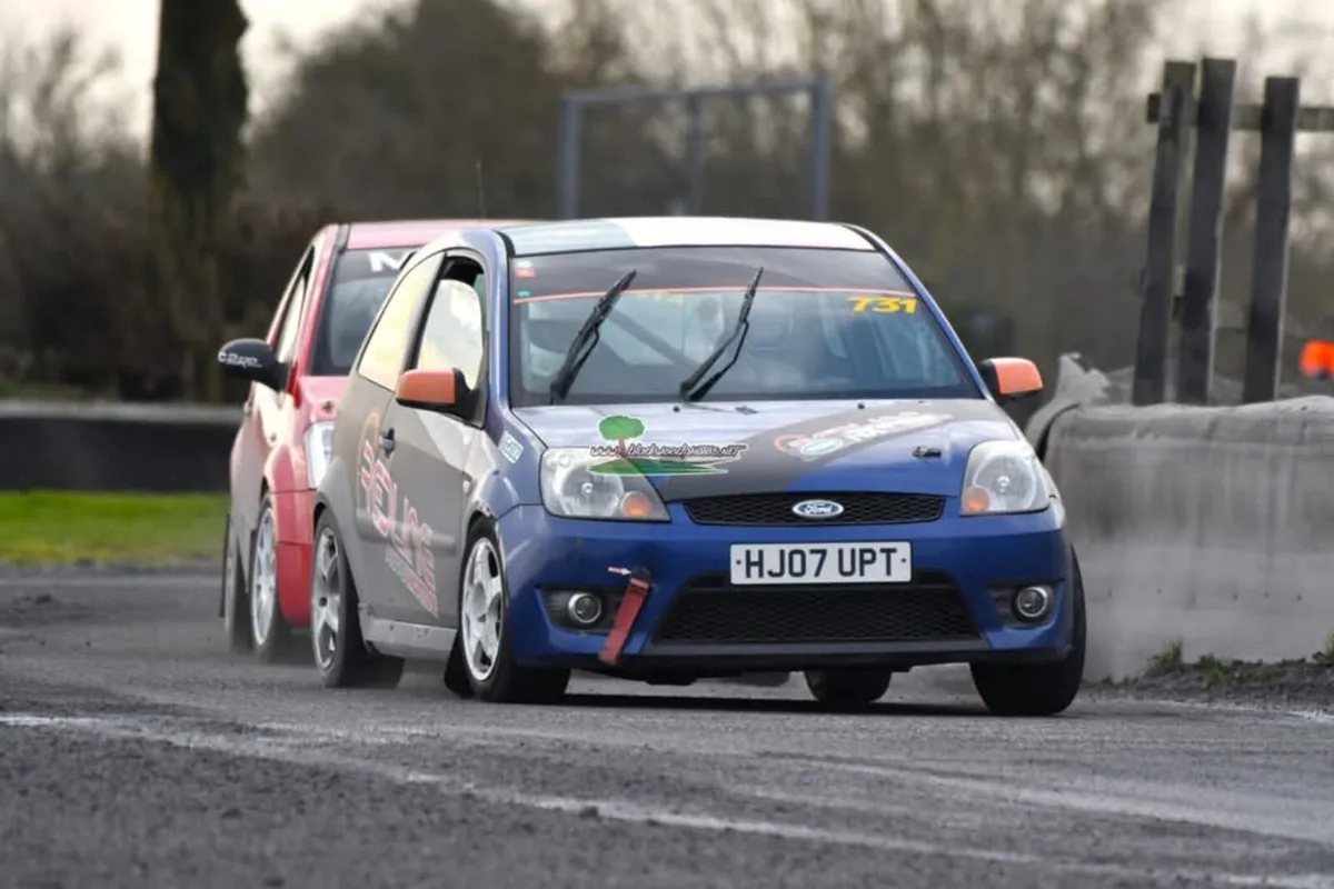 Rally car - Image 4