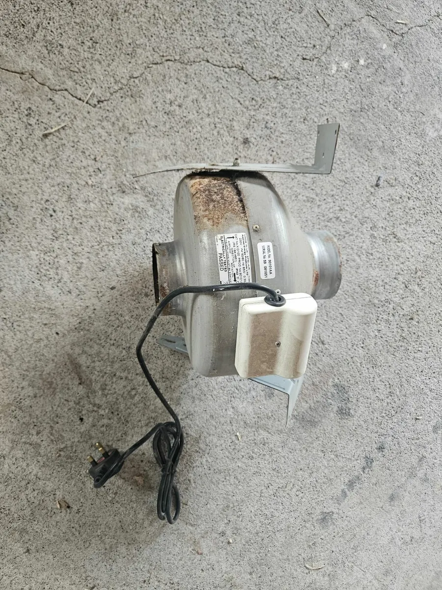 Extractor fan - Image 3