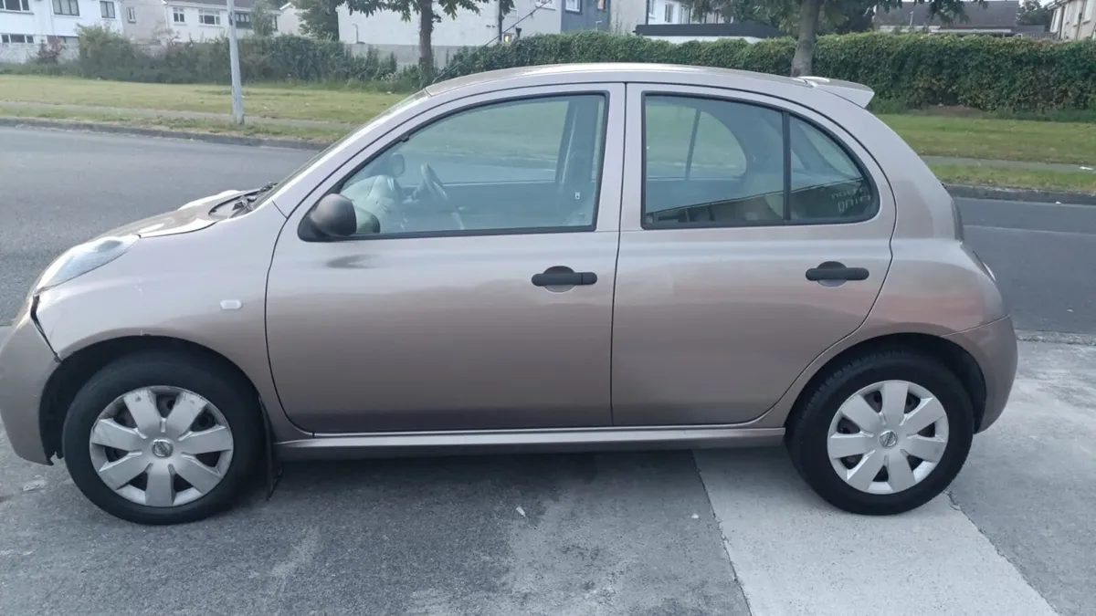 Nissan Mira - Image 3