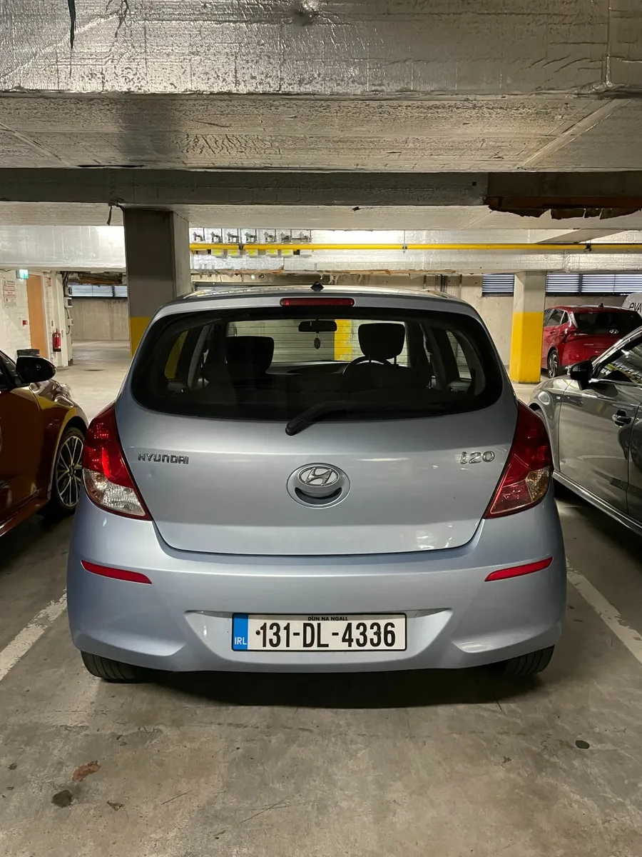 Hyundai i20 2013 - Image 2
