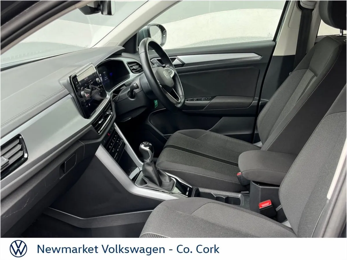 Volkswagen T-Roc 2.0tdi 116BHP 6 Speed Life Low K - Image 4
