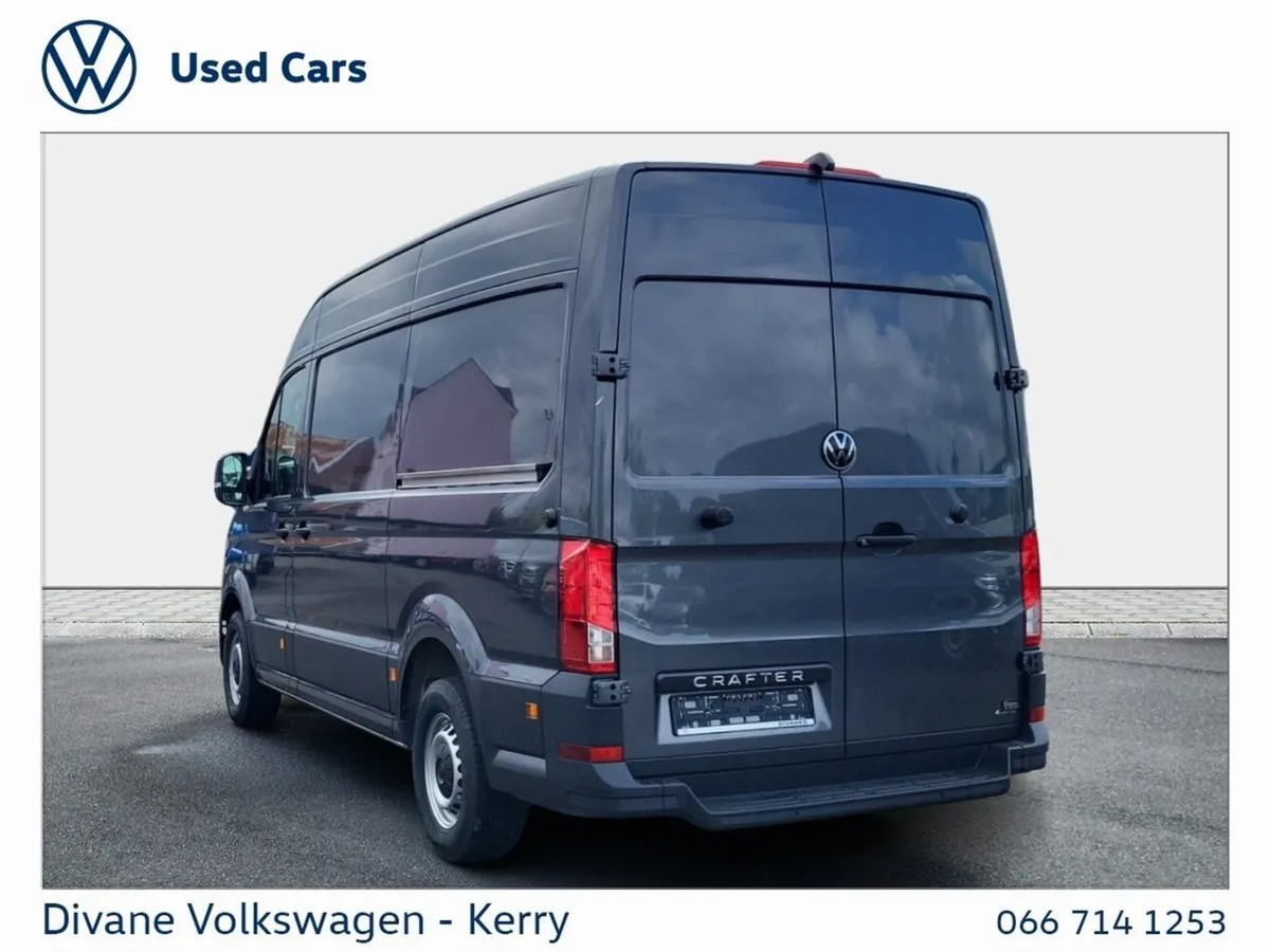 Volkswagen Crafter Highline 4 Motion 177BHP Auto - Image 4