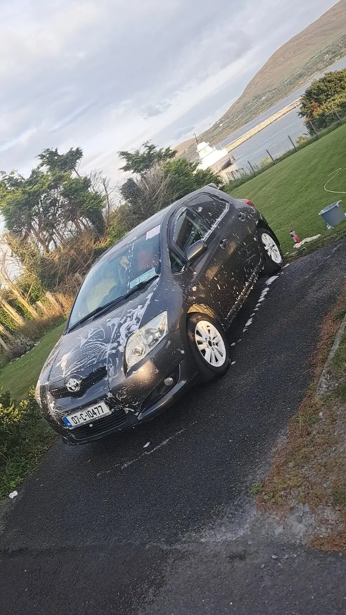 Toyota Auris 1.4l petrol 2007 - Image 2