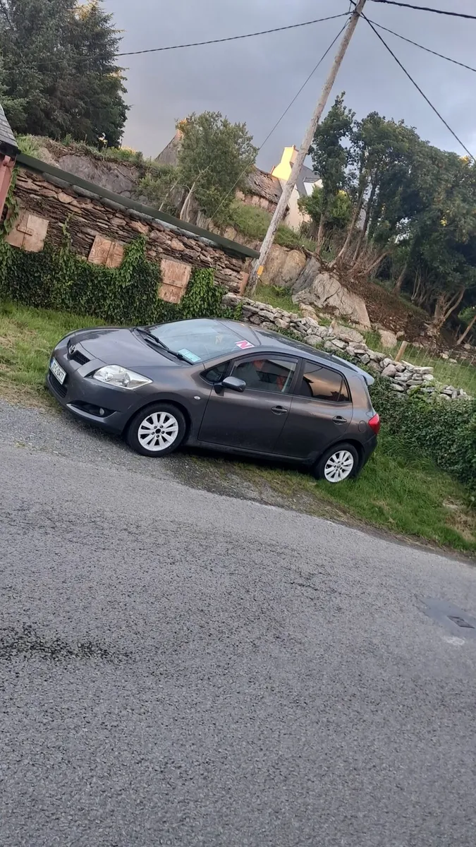 Toyota Auris 1.4l petrol 2007 - Image 3