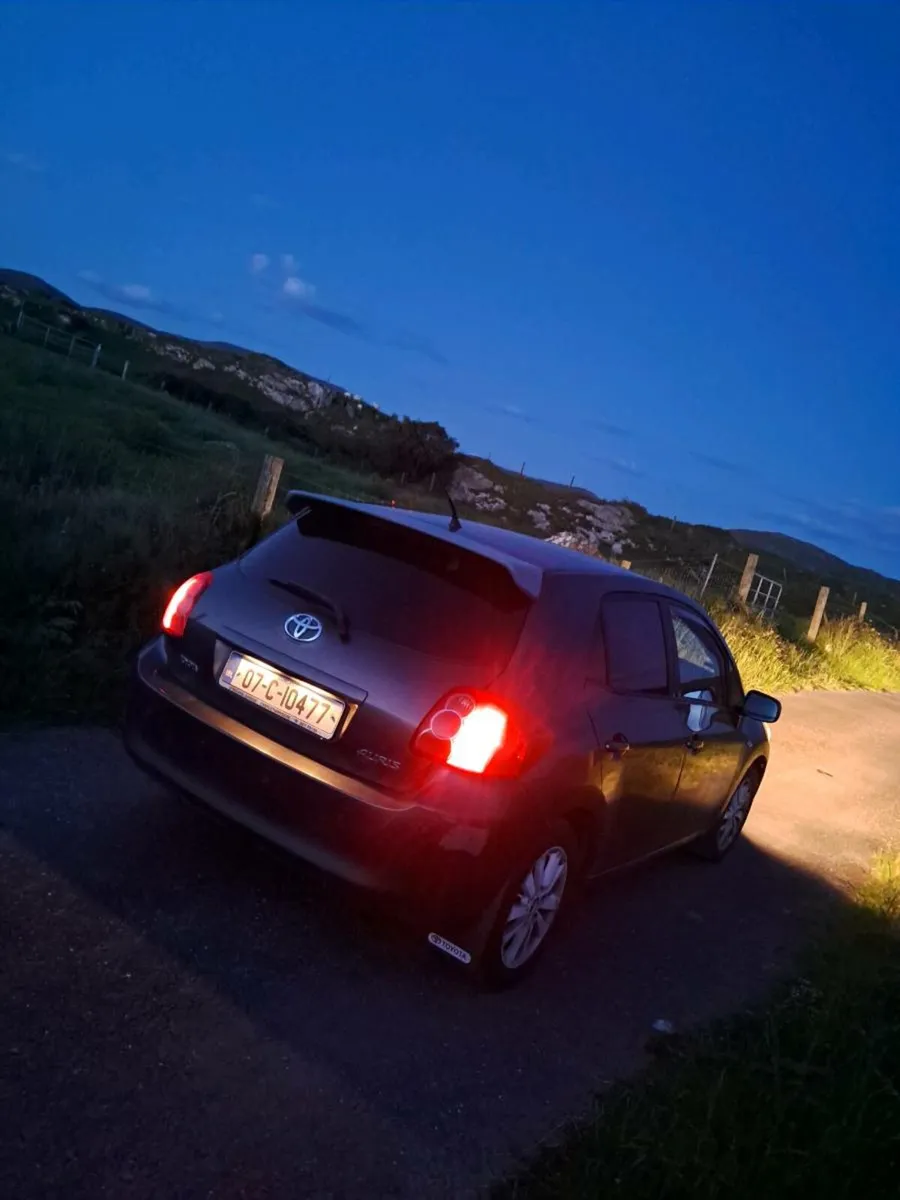 Toyota Auris 1.4l petrol 2007 - Image 4
