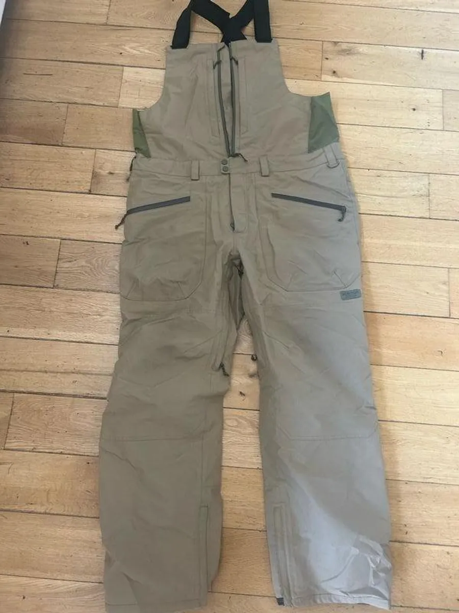 Burton GORE-TEX 2L Size Bib Pants Life Warranty - Image 1