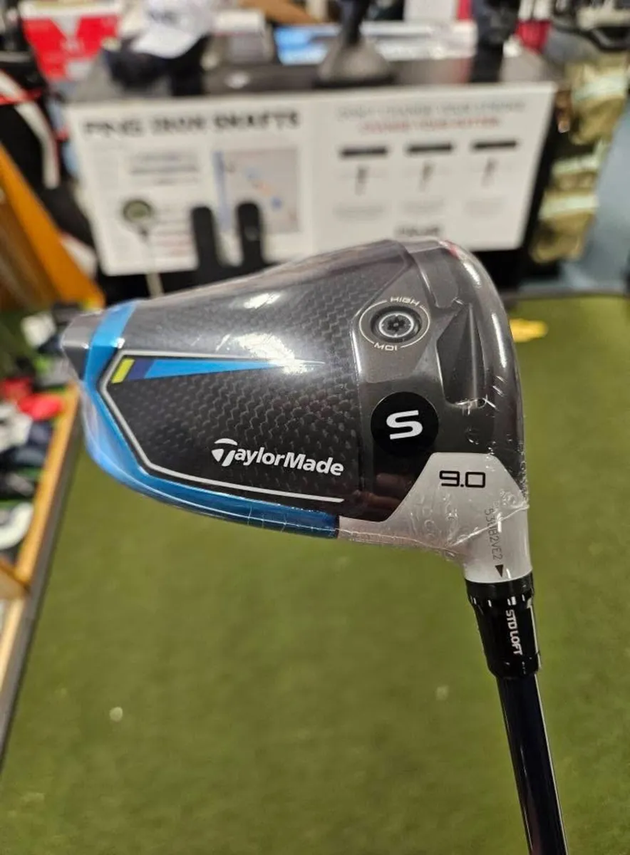 Brand New Taylormade Sim2 Max Driver - Image 2