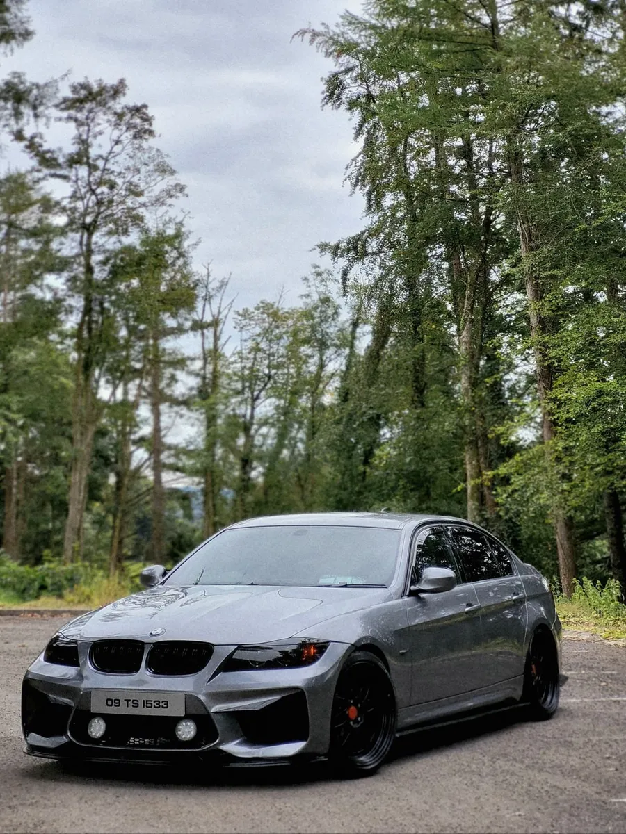 BMW 318d msport auto tax and tested €6500 - Image 1