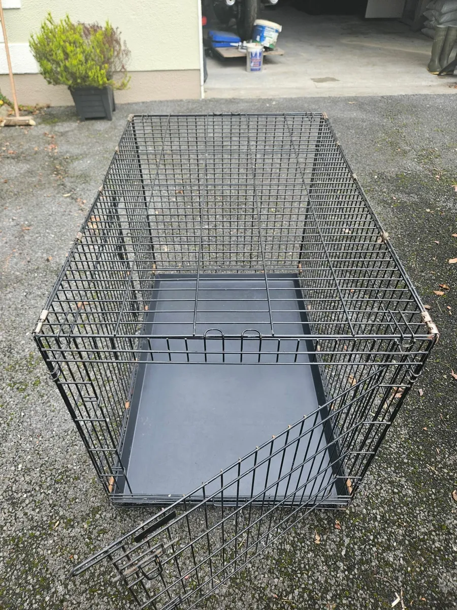 Large dog crate and cover - Image 3